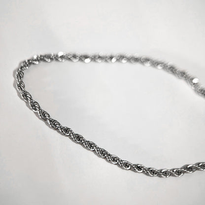 Rosé Dainty Bracelet