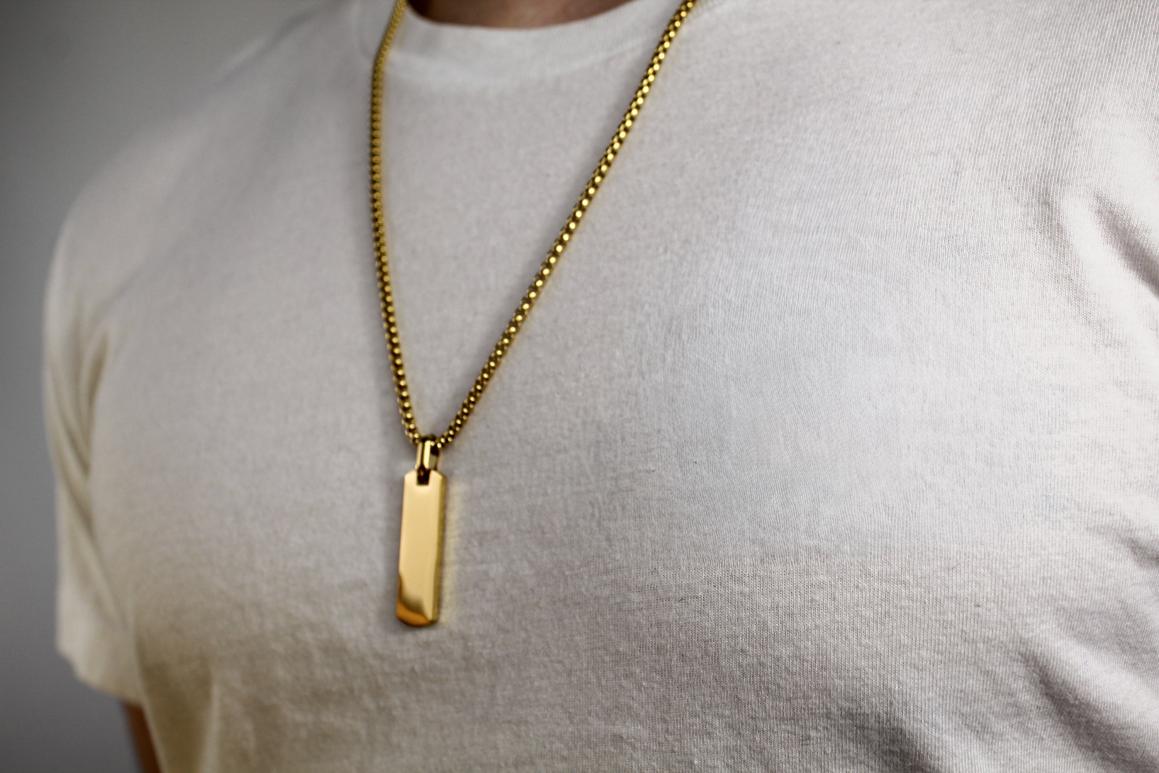 Core Bar Necklace