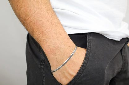 Lume Chain Bracelet