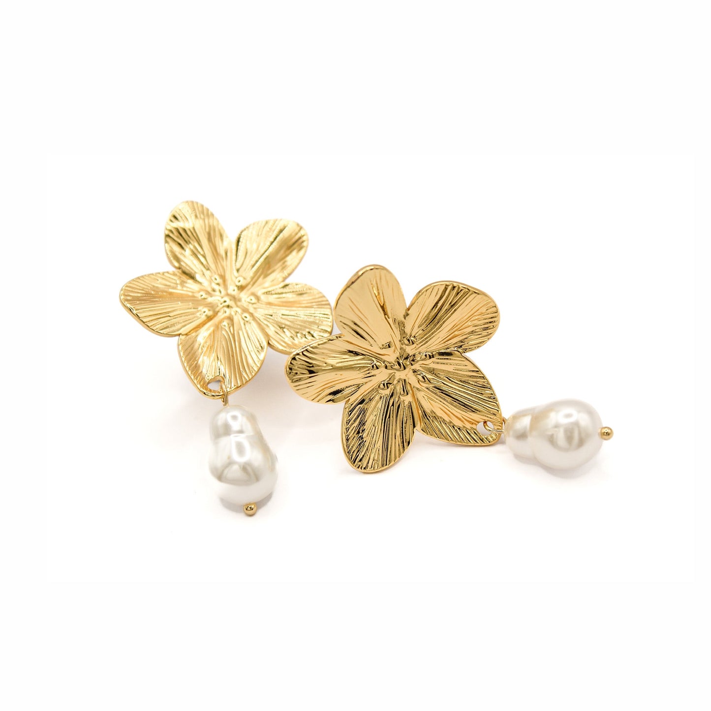 Chicaspiare Earrings