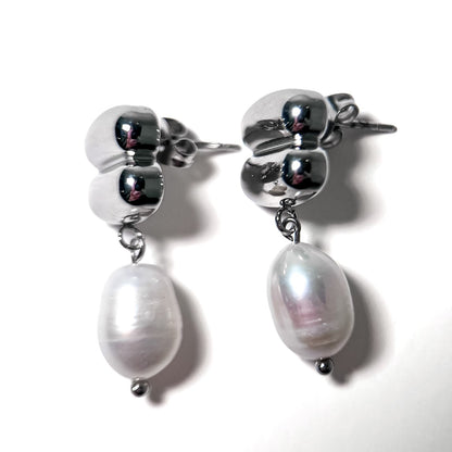 Pearl Drift Earrings