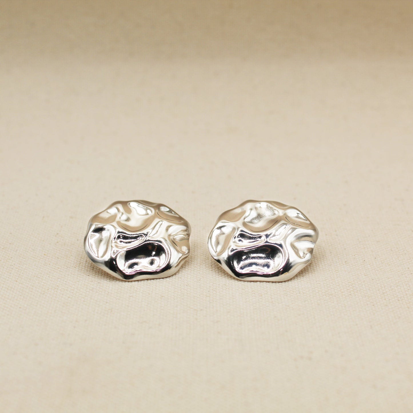 Aluna Textured Earrings