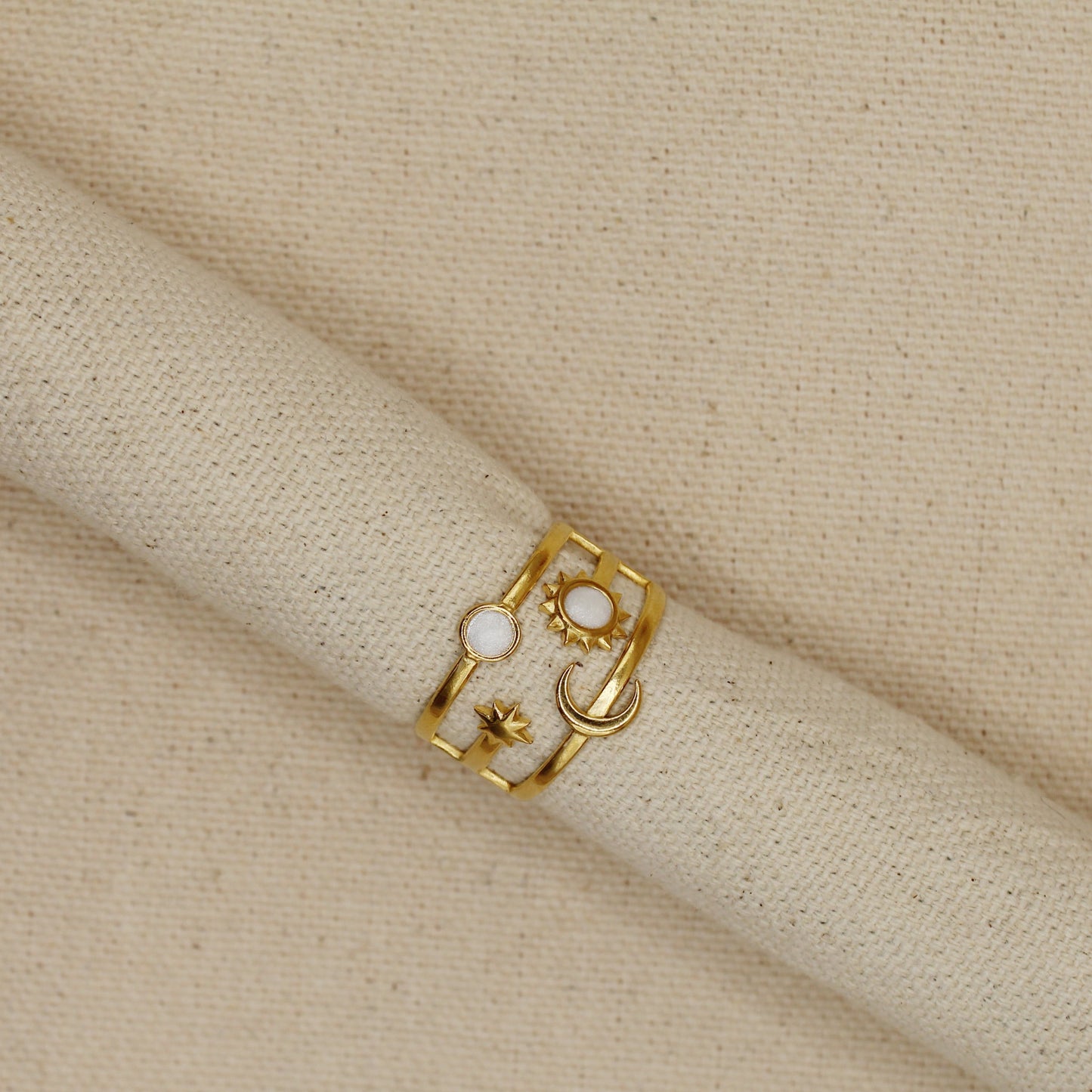 Eclipse Ring