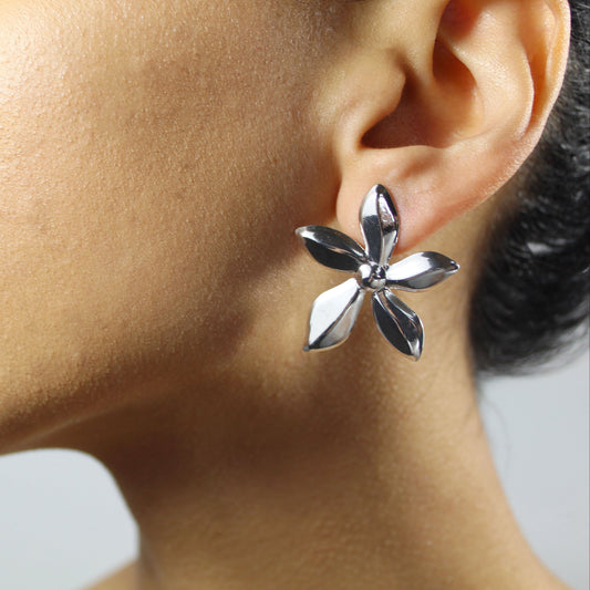 Lichi Earrings