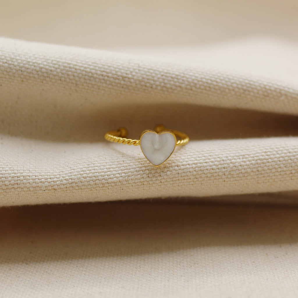 Oddie Heart Ring