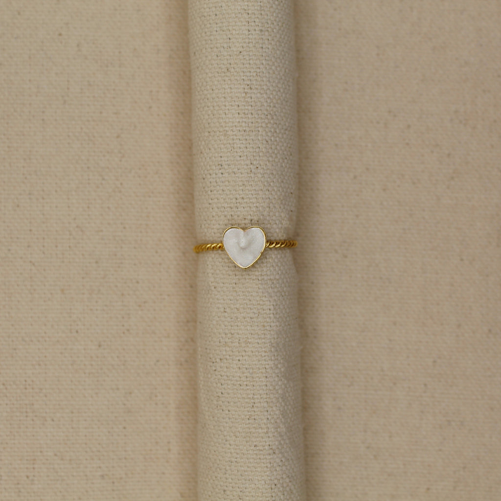 Oddie Heart Ring